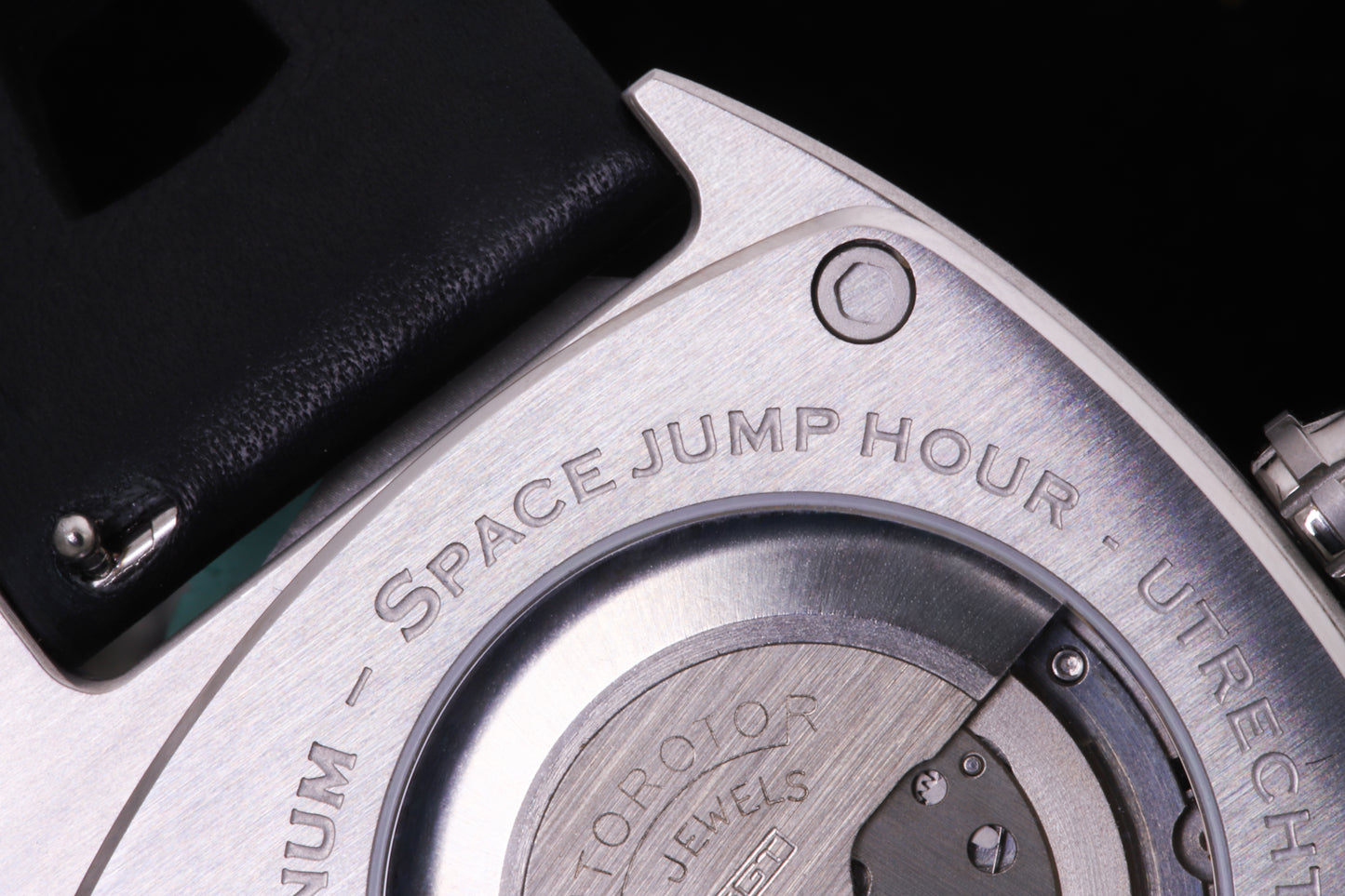 deRhenum | Space Jump Hour